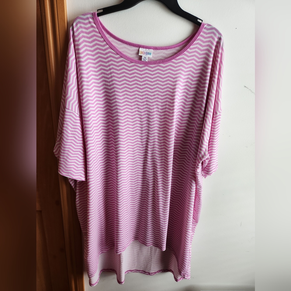 Lularoe, 3x Irma shirt Pink and white